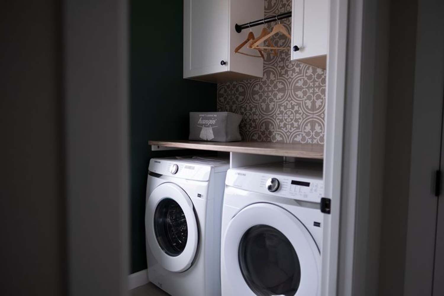 Laundry with patterned tile and folding counter